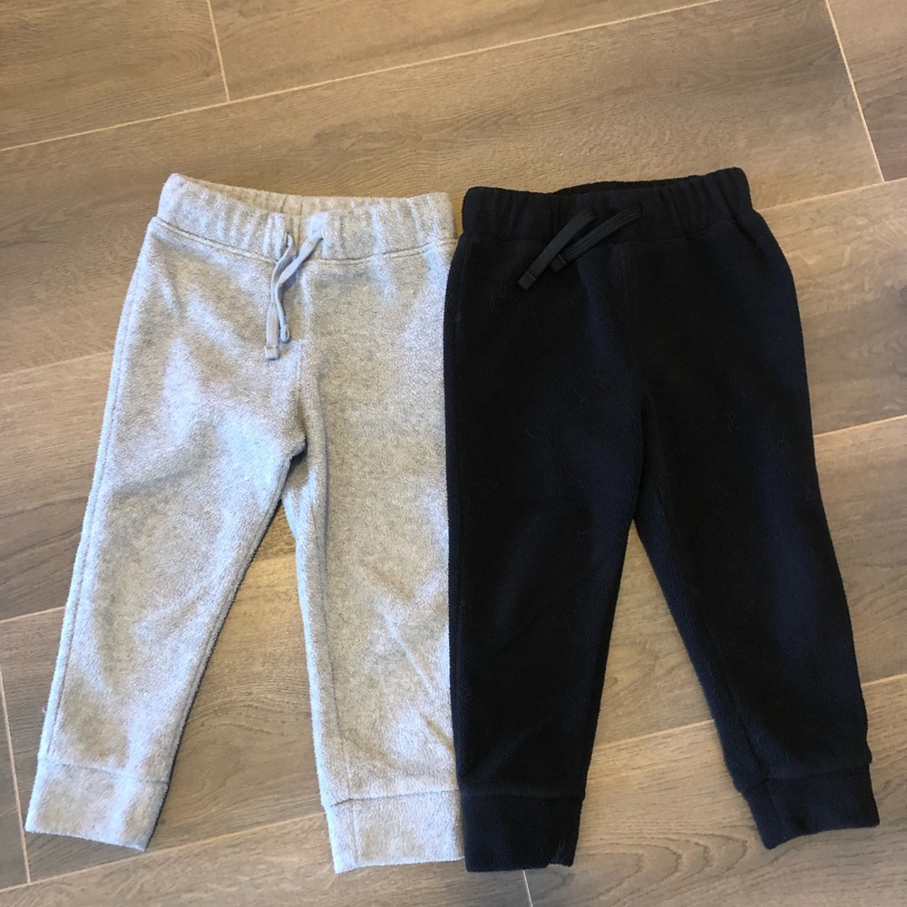 Old Navy Toddler Boy 3T  Fleece Sweatpants